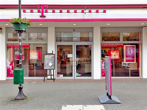 Telekom Shop Filiale – Mittelstraße 28 in 40721 Hilden .